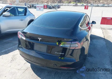 2020 Tesla Model 3 Long Range Dual Motor All-Wheel Drive z USA, uszkodzony, nr VIN 5YJ3E1EB0LF600764